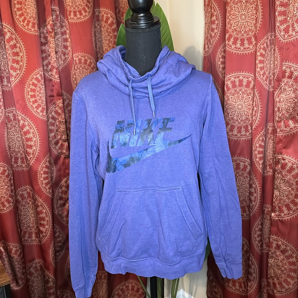 Women Nike hoodie
